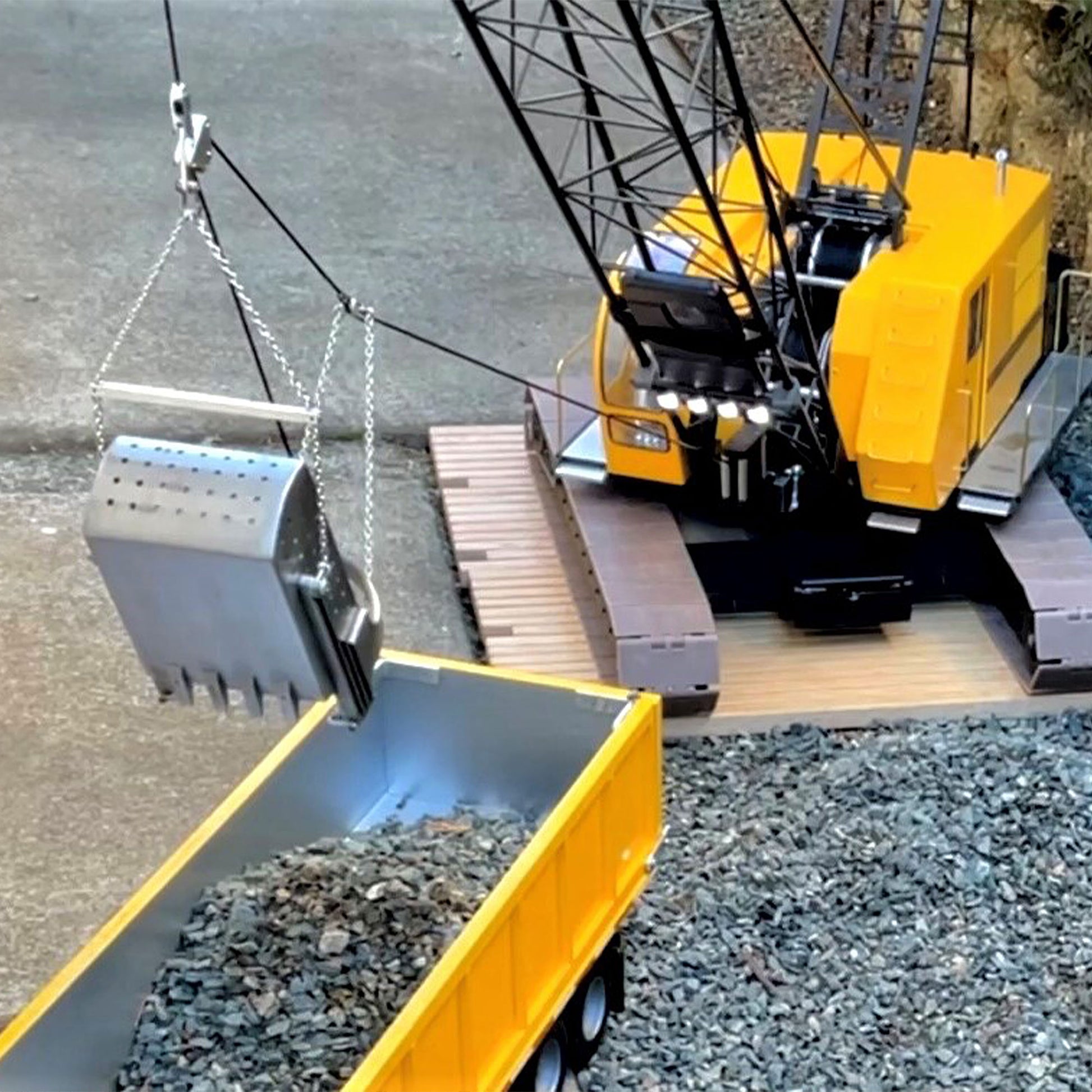 P&H 1015 Crane Model - 1/12th Scale, Plans