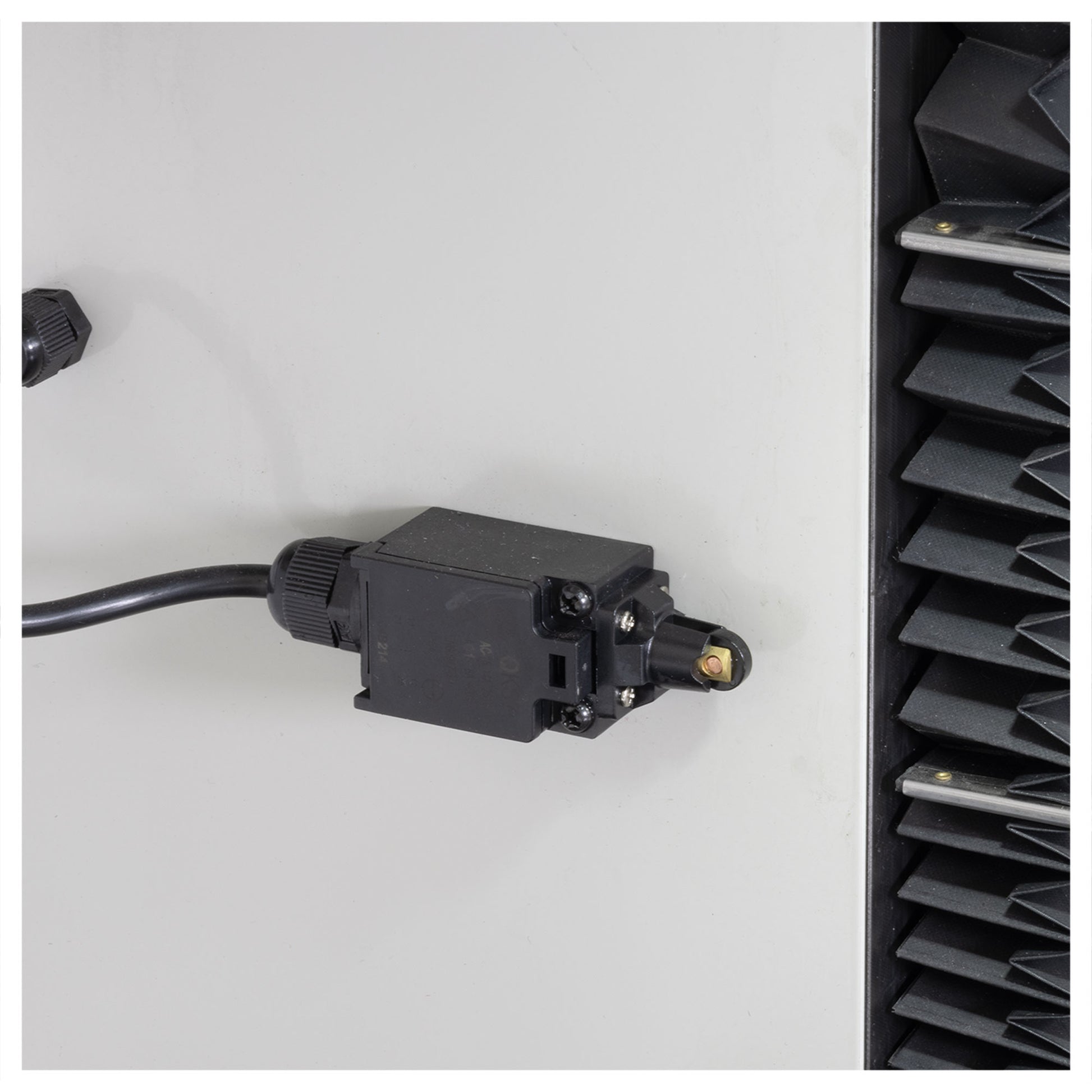 HiTorque 6770 Deluxe Large Bench Mill