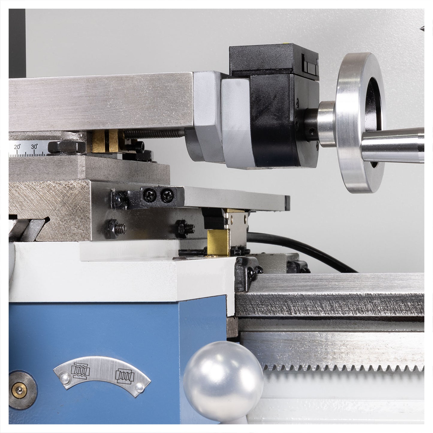 HiTorque 9x20 Deluxe Bench Lathe, LED Display