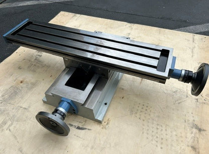 HiTorque 6770 Deluxe Mill X-Y Table CLOSEOUT